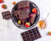 Healthy redvelvet brownie